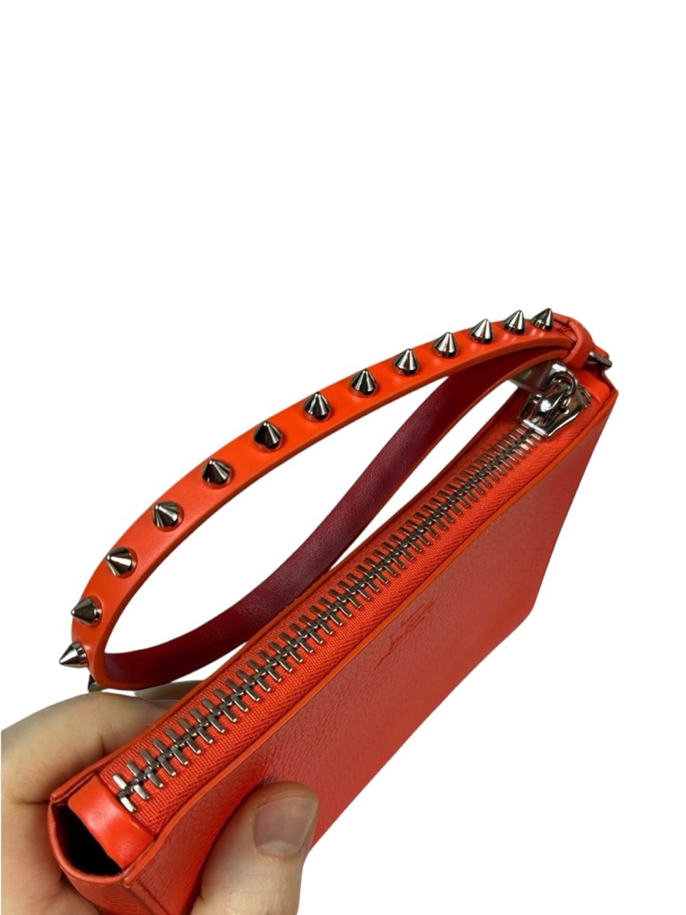 ✨💎NWT💎✨Christian Louboutin Orange Pebbled Leather Spike Wristlet - Picture 2 of 7